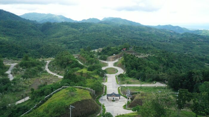 foressa mountain town site construction